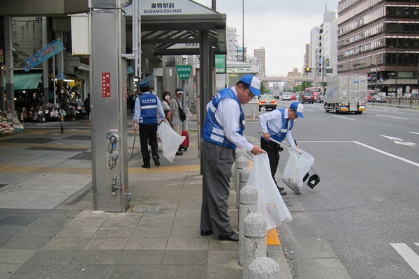 北第二支部 巣鴨駅前タクシー乗り場 東京都個人タクシー協同組合 北第二支部 巣鴨駅前タクシー乗り場 東京都個人タクシー協同組合